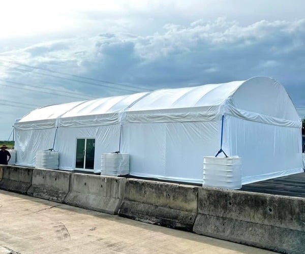 เต็นท์โกดัง